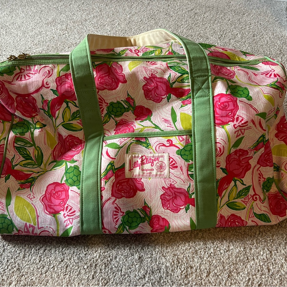 Lilly Pulitzer Delta Zeta duffle bag